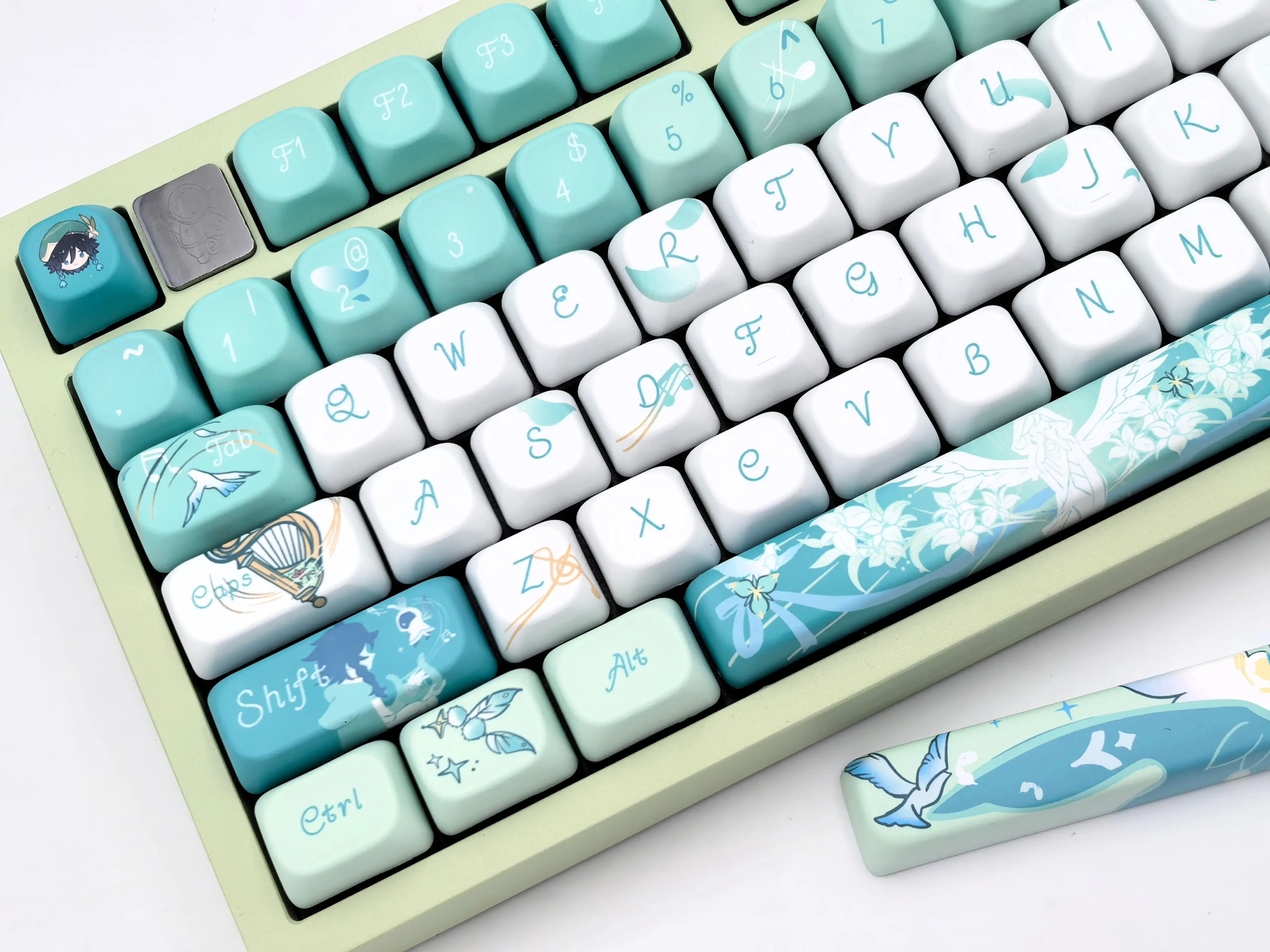 Gaming Accessories In China - ゲーム「原神」の限定版、ヴェンティをテーマにしたキーキャップ。ゲーミンググッズ、DIY用小道具、コスプレ、ハロウィン、クリスマスギフトに。